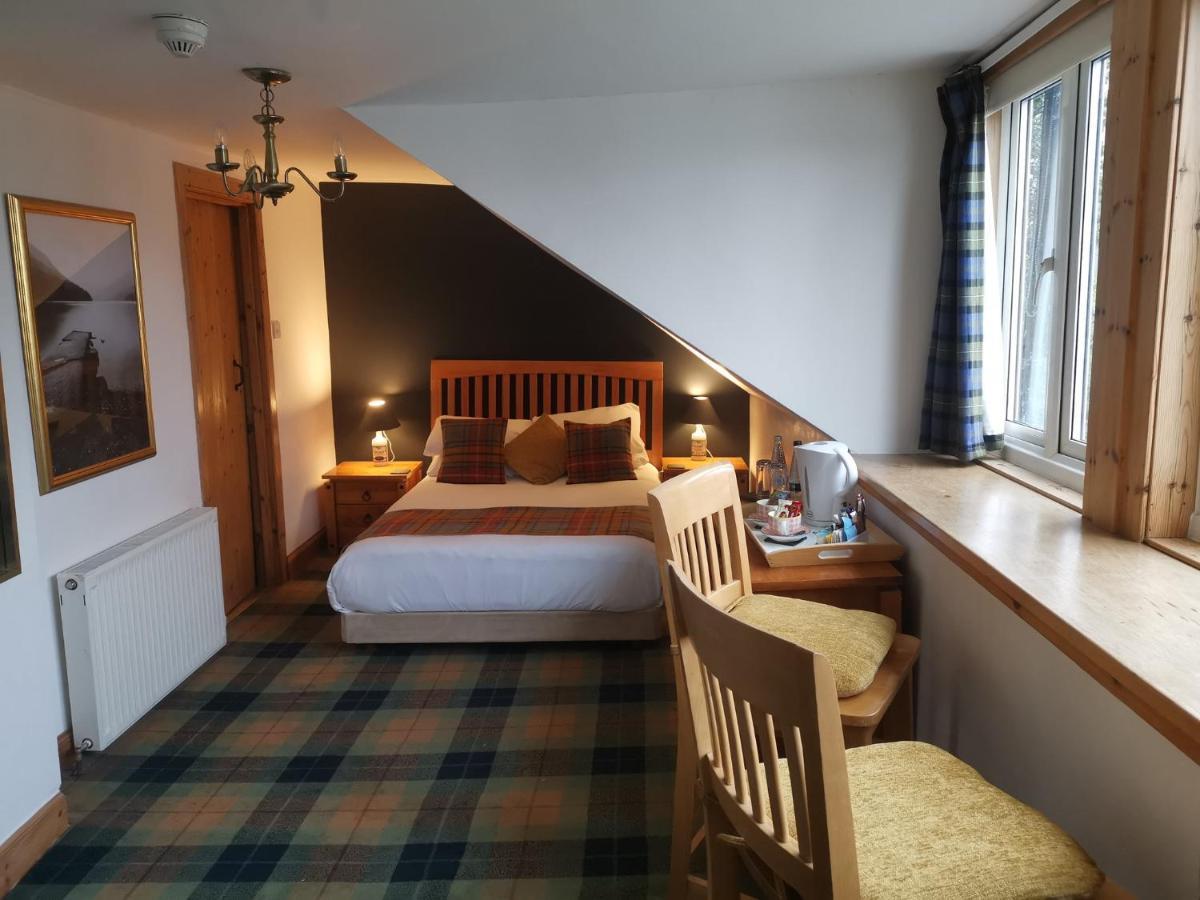 Whistlefield Inn Dunoon Room photo