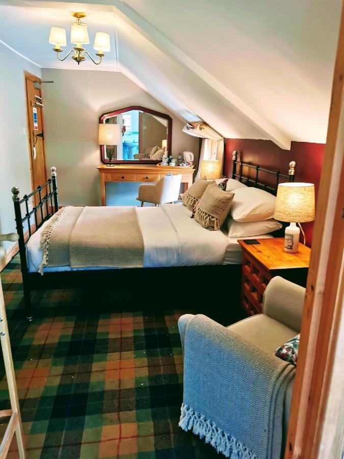 Whistlefield Inn Dunoon Room photo